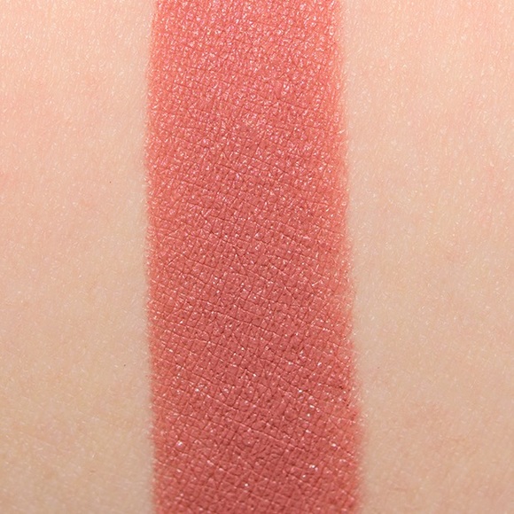MAC Cosmetics Lipstick in ‘Velvet Teddy’ - Picture 4 of 6
